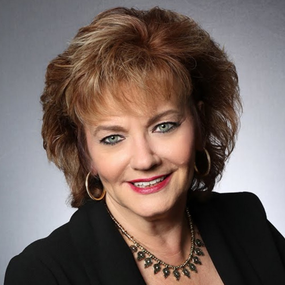 Meet your Posher, Linda